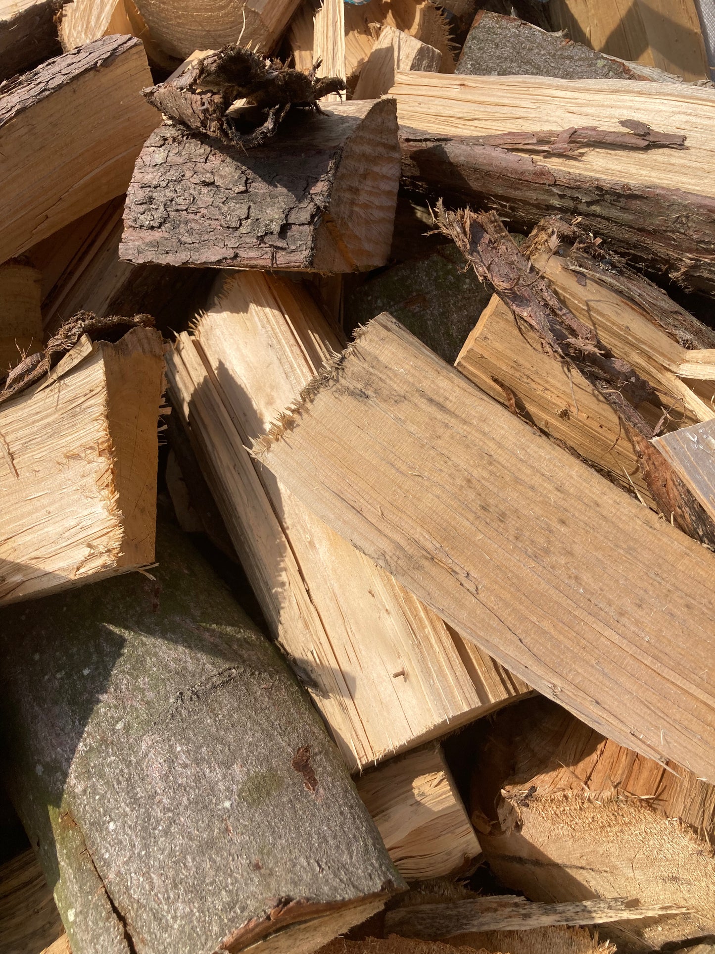 Seasoned Softwood Logs - 3/4 cubic metre (1 x bulk bag)